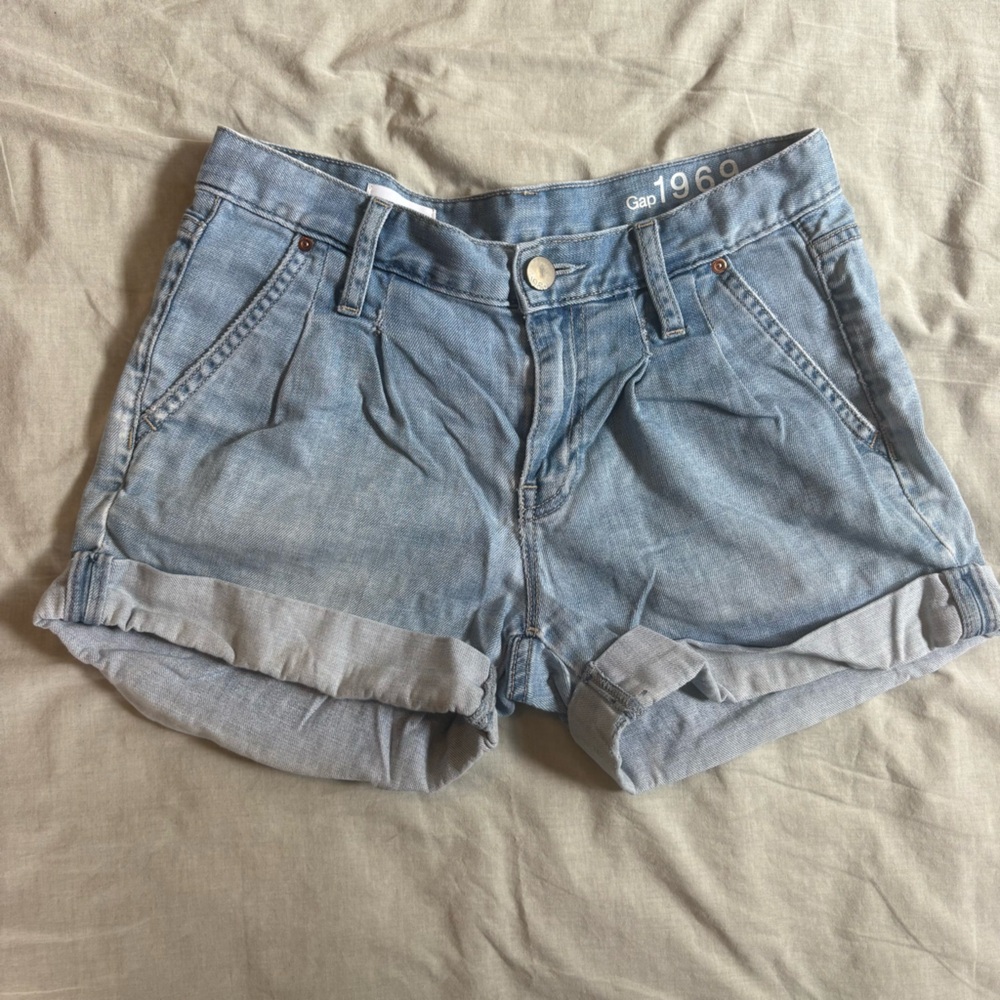 GAP Women's Light Blue Jean Shorts